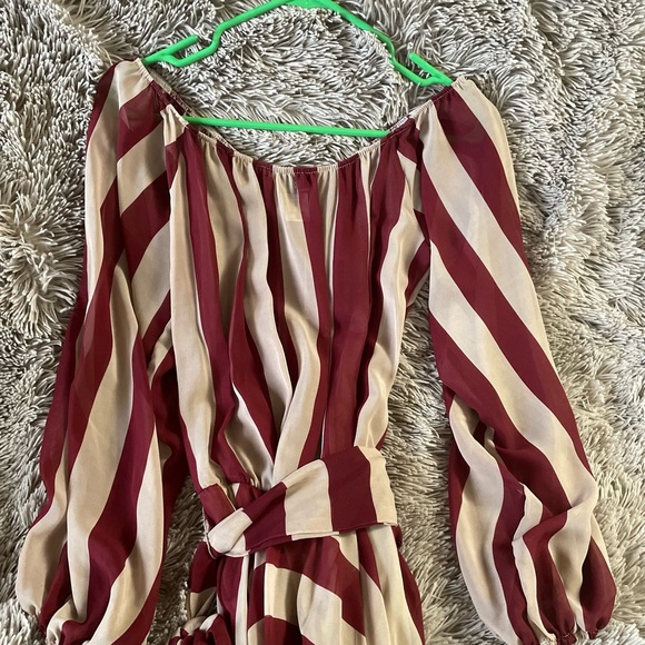 Elegant Maxi Dress - Picture 9 of 9